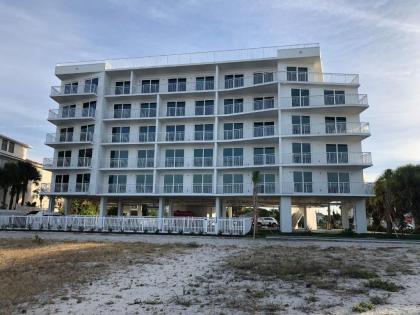 Provident Oceana Beachfront Suites - image 4